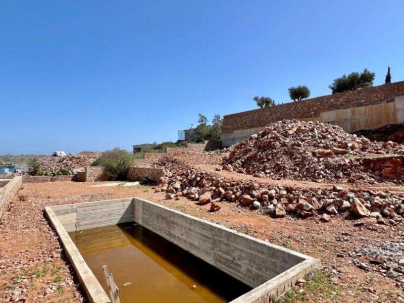 Plaka bei Elounda Kreta, Plaka Elounda: Unfertige Villa mit Pool und Meerblick Haus kaufen